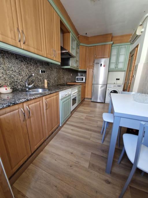 Apartmán Piso En Estacion De Monforte De Lemos Exteriér fotografie